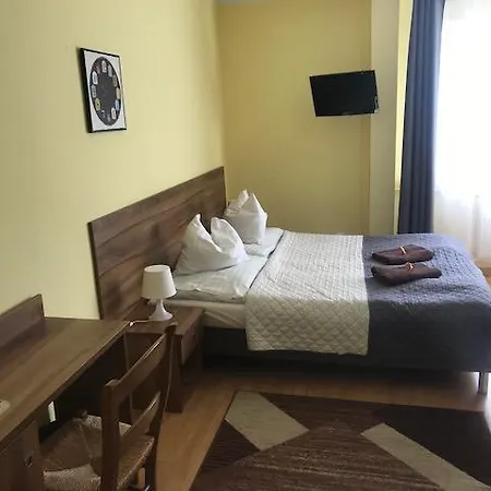 Kasia I Michal Готель типу 