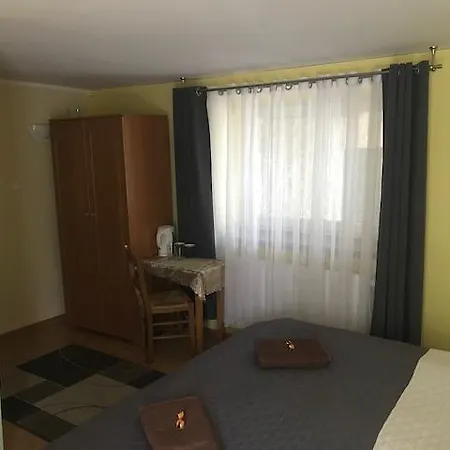 Kasia I Michal Готель типу 