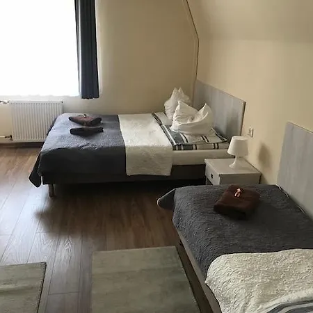 Kasia I Michal Готель типу 